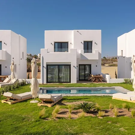 Naxian Spirit Luxury Plaka