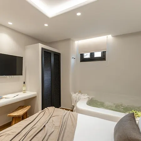 Naxian Spirit Luxury Plaka Naxos City